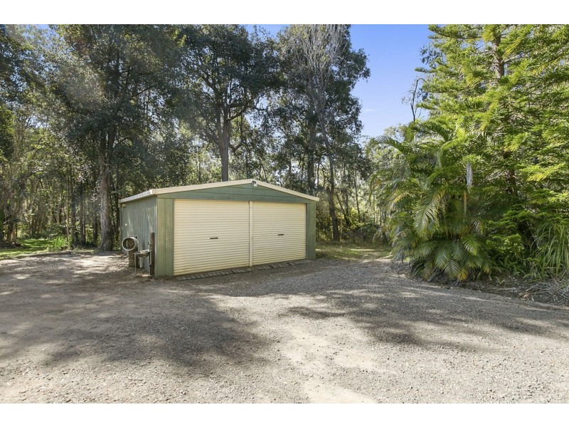7 Coach Court, Cooroibah QLD 4565