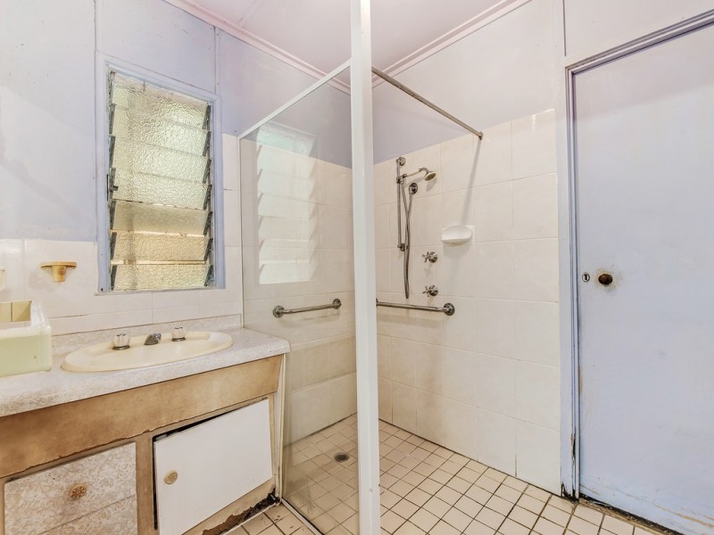 8 Joyce Street, Tewantin QLD 4565