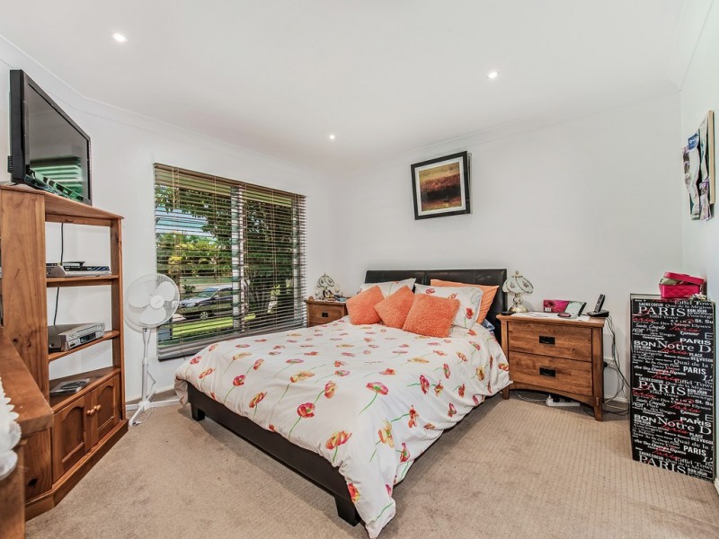 60 Bushlands Drive, Noosaville QLD 4566