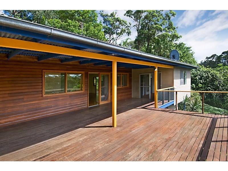 230 Gumboil Road, Tinbeerwah QLD 4563