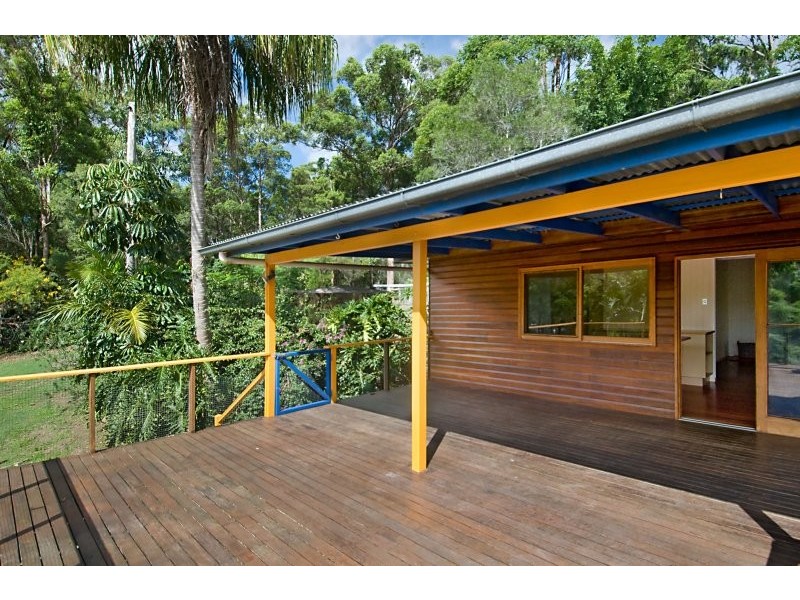 230 Gumboil Road, Tinbeerwah QLD 4563