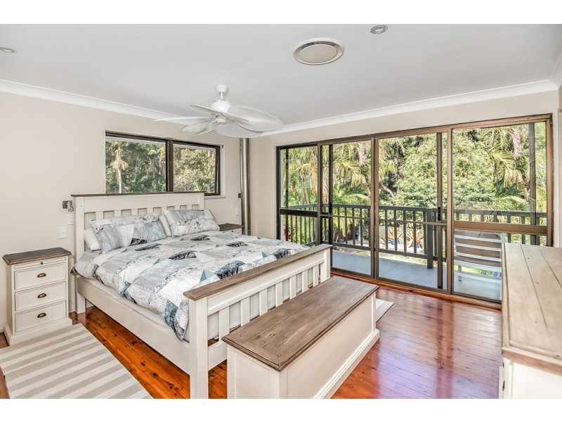 4 Cedarleigh Drive, Tewantin QLD 4565