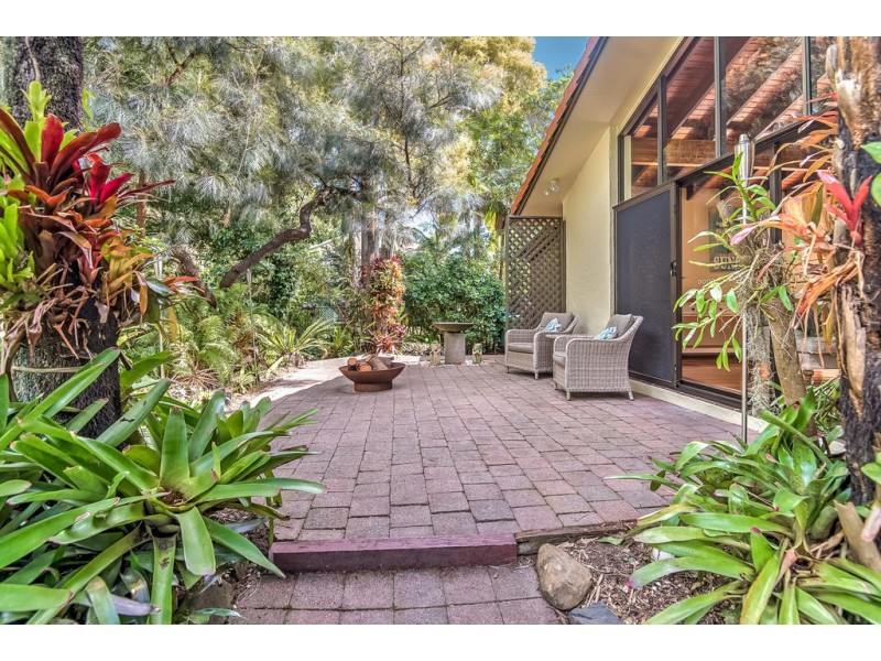 4 Cedarleigh Drive, Tewantin QLD 4565