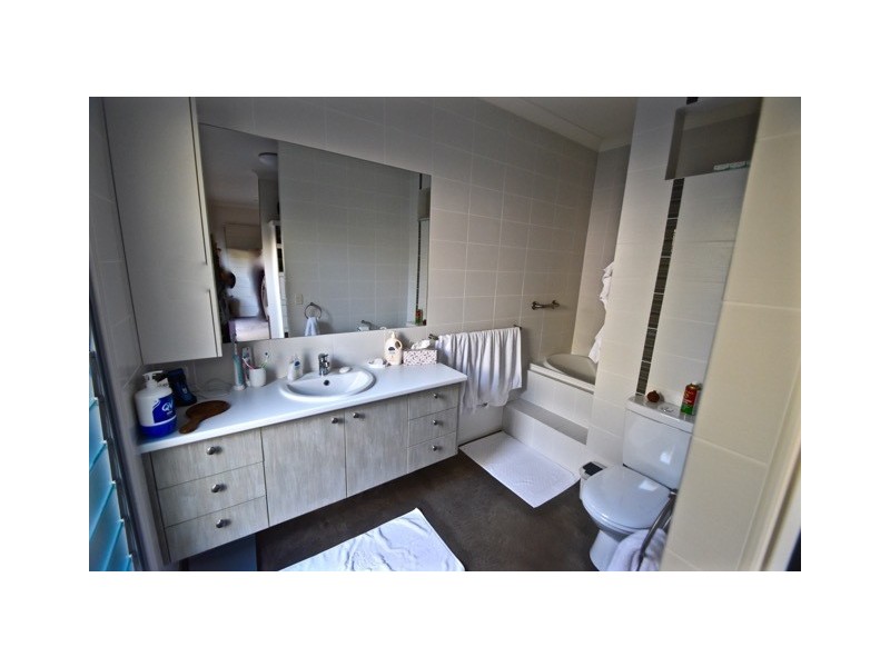 6 Woongar Street, Boreen Point QLD 4565