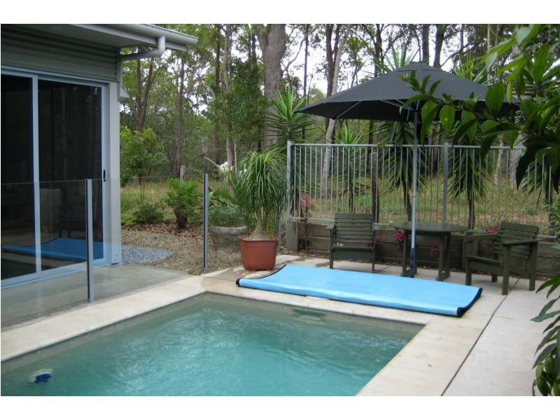 6 Woongar Street, Boreen Point QLD 4565