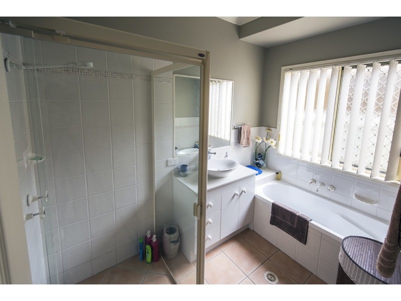 4 Banyalla Court, Noosaville QLD 4566