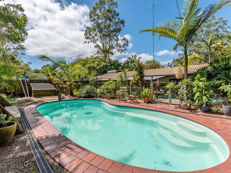 33 Griffith Avenue, Tewantin QLD 4565