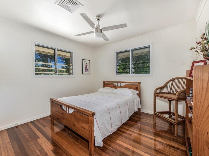 41 Morning Glory Drv, Cooroibah QLD 4565