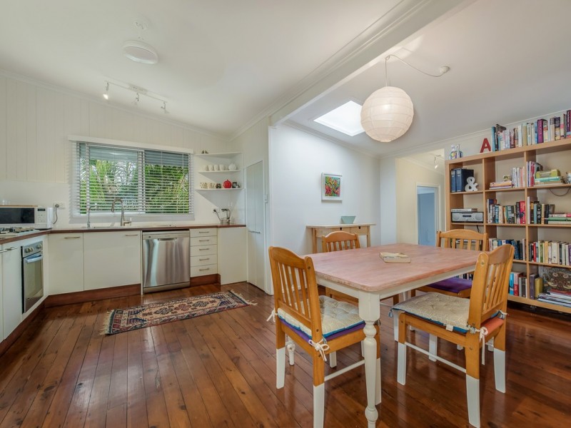 16 Goodwin Street, Tewantin QLD 4565