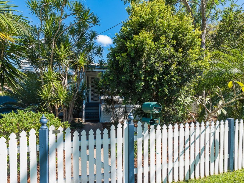 16 Goodwin Street, Tewantin QLD 4565