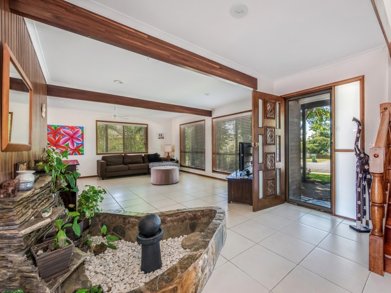 18 Outlook Drive, Tewantin QLD 4565