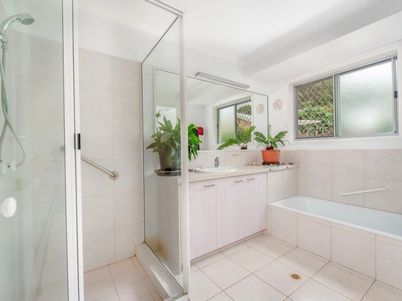 17 Satinay Drive, Tewantin QLD 4565