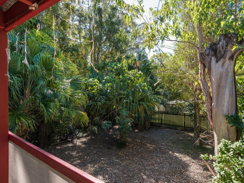 19 Pines Avenue, Cooroibah QLD 4565