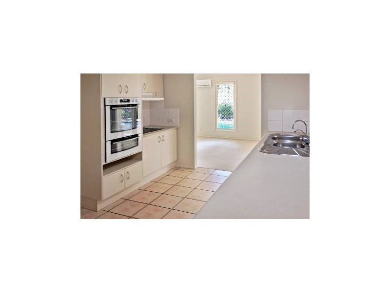 23 Bushlands Drv, Noosaville QLD 4566