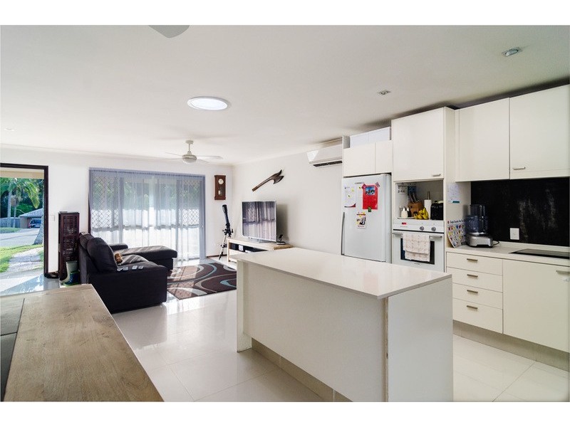 13 June Cres, Noosaville QLD 4566