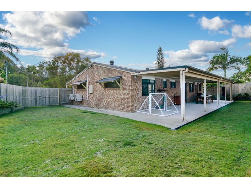13 June Cres, Noosaville QLD 4566