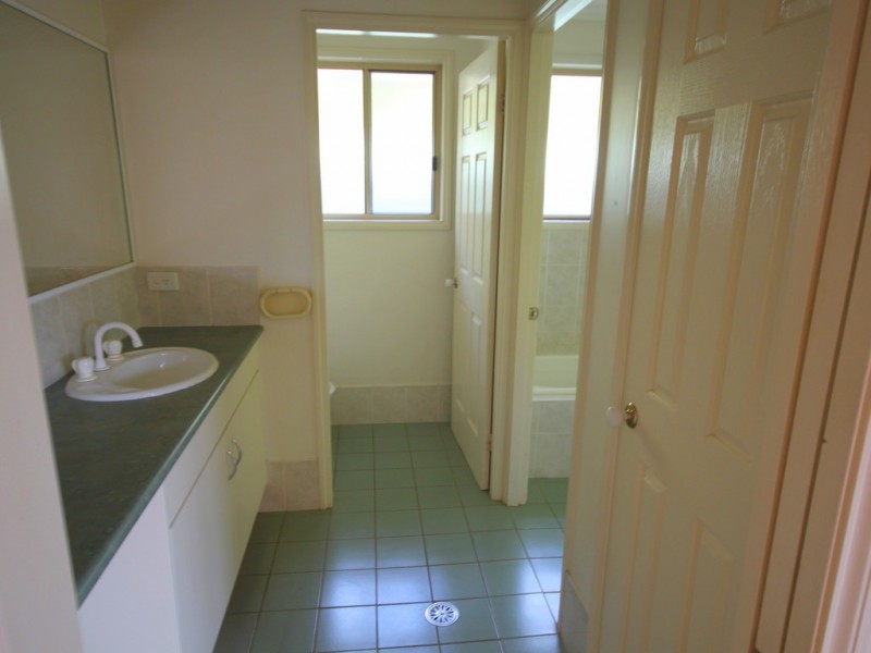 8 Locksley Place, Port Macquarie NSW 2444