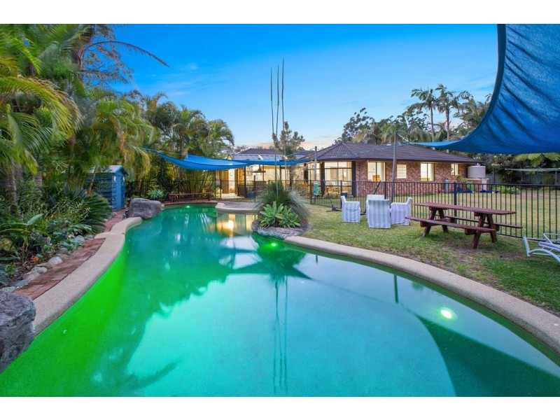 31 Lakeside Way, Lake Cathie NSW 2445