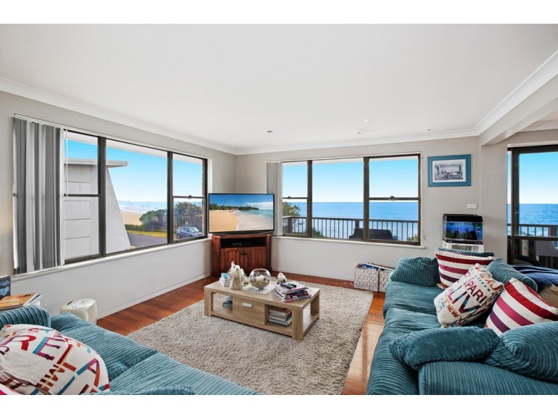 1 Illaroo Road, Lake Cathie NSW 2445