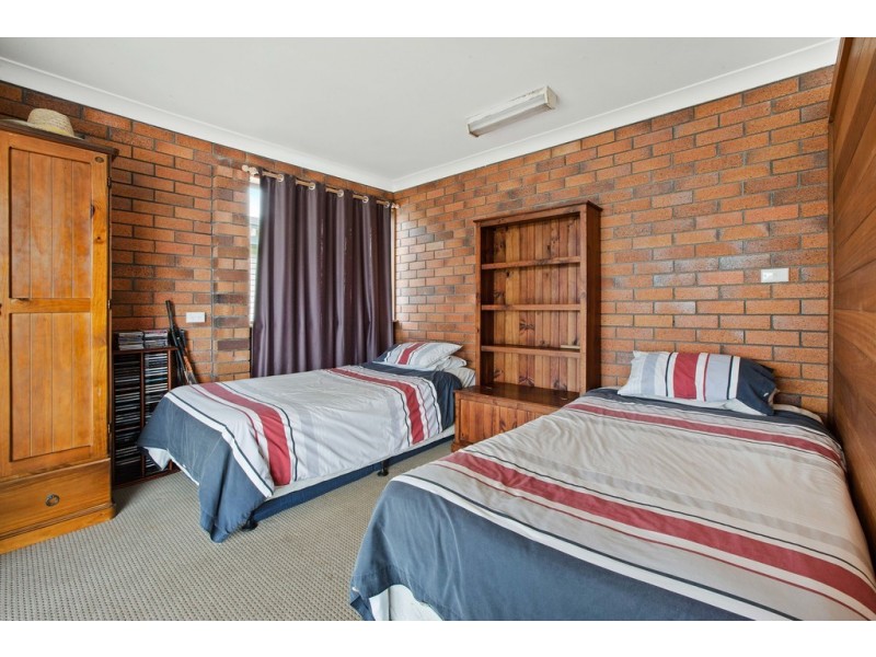 1 Illaroo Road, Lake Cathie NSW 2445