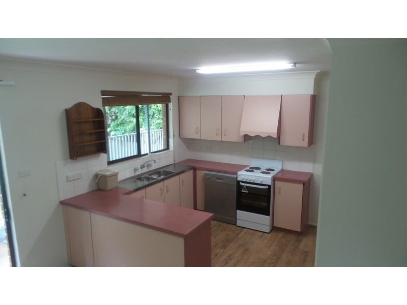 11 TERAGLIN ROAD, Port Macquarie NSW 2444