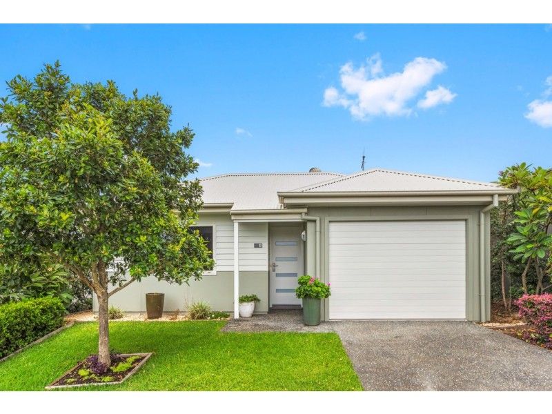 10 Southern Ocean Street, Lake Cathie NSW 2445
