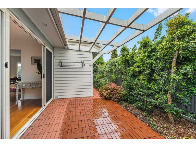 10 Southern Ocean Street, Lake Cathie NSW 2445