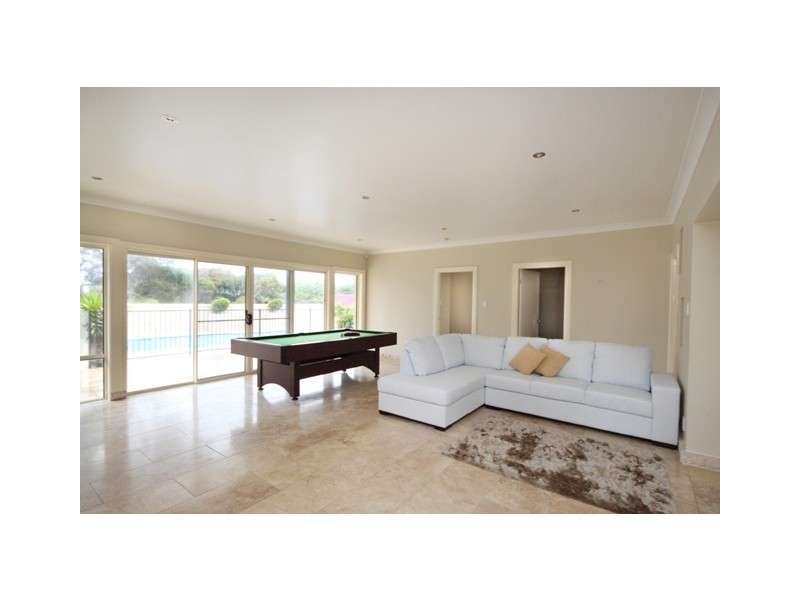40 Lewis Street, Old Bar NSW 2430