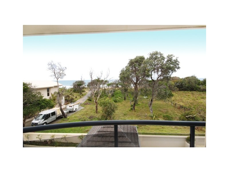 40 Lewis Street, Old Bar NSW 2430