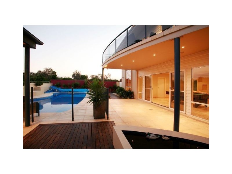 40 Lewis Street, Old Bar NSW 2430