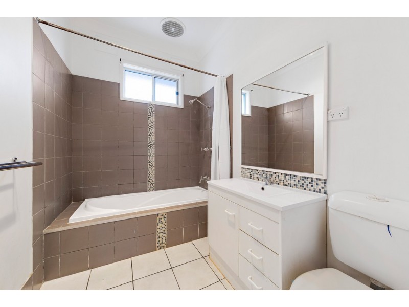 24 Bain Street, Wauchope NSW 2446