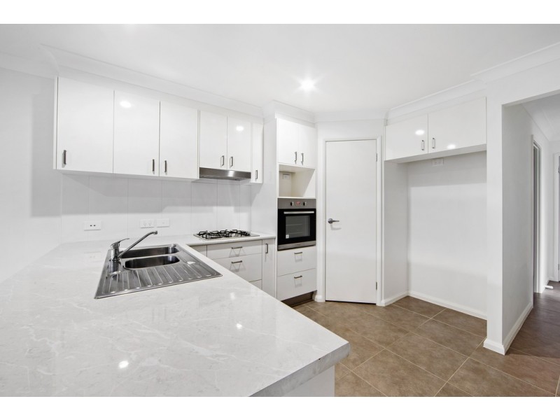 2/127 The Point Drive, Port Macquarie NSW 2444