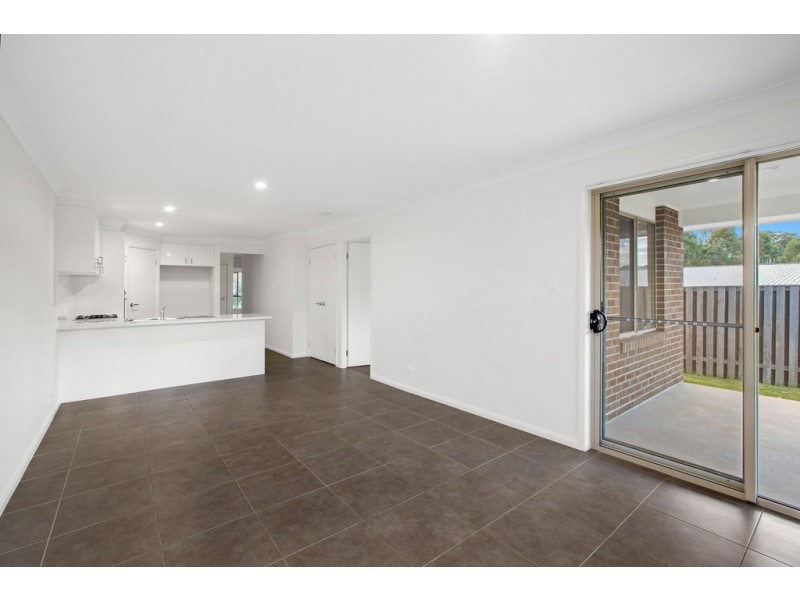 2/127 The Point Drive, Port Macquarie NSW 2444