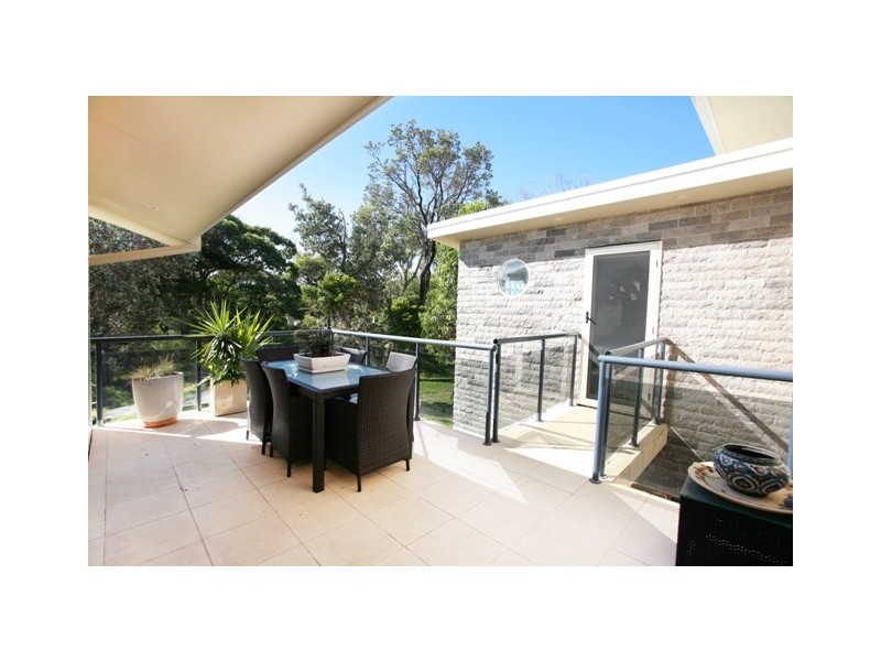 40 Lewis Street, Old Bar NSW 2430