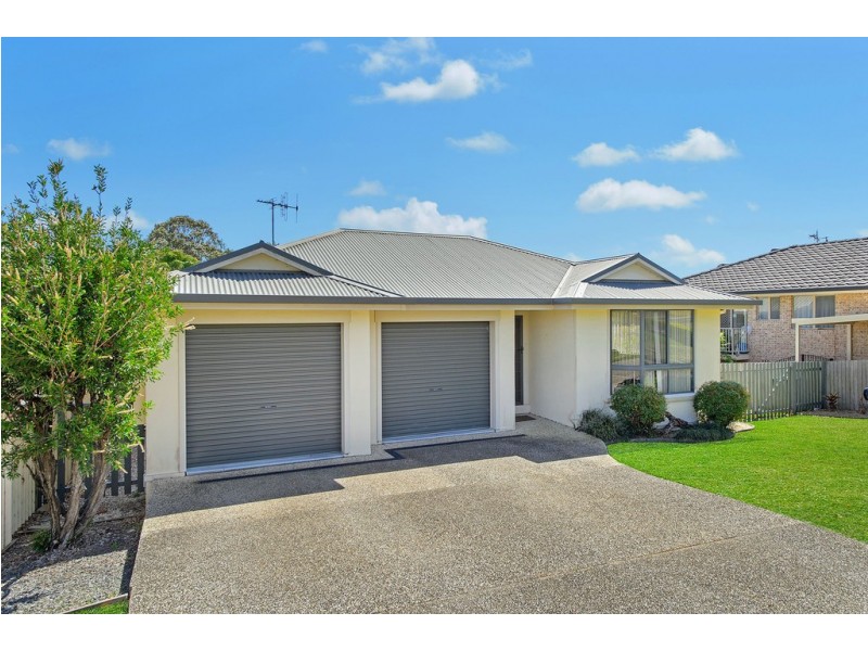 9 Dampier Court, Lake Cathie NSW 2445