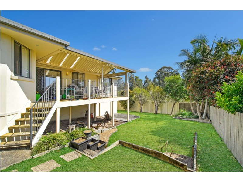 9 Dampier Court, Lake Cathie NSW 2445
