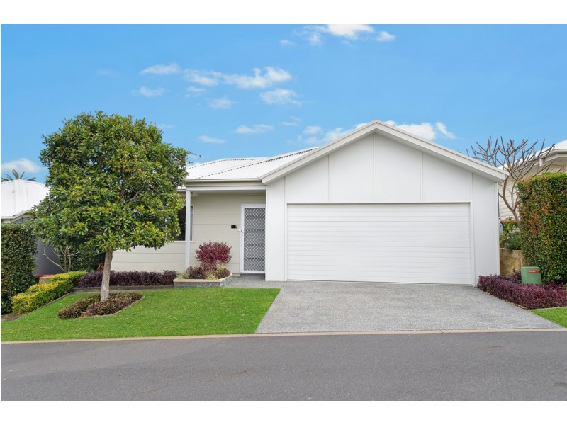 7 Southern Ocean Street, Lake Cathie NSW 2445