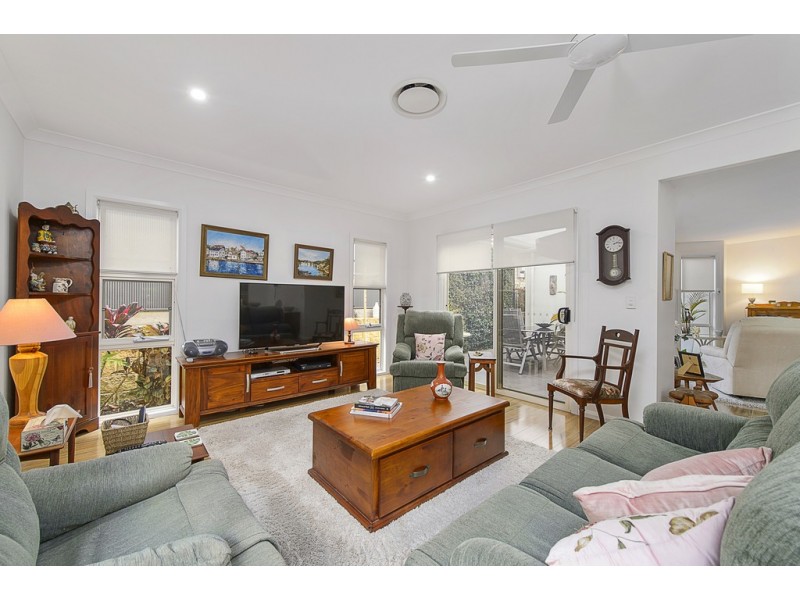 7 Southern Ocean Street, Lake Cathie NSW 2445