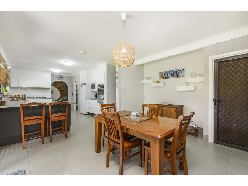 3 Beach Street, Dunbogan NSW 2443