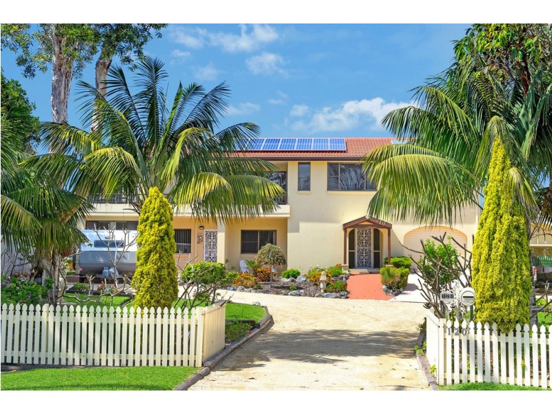 120 Camden Head Road, Dunbogan NSW 2443