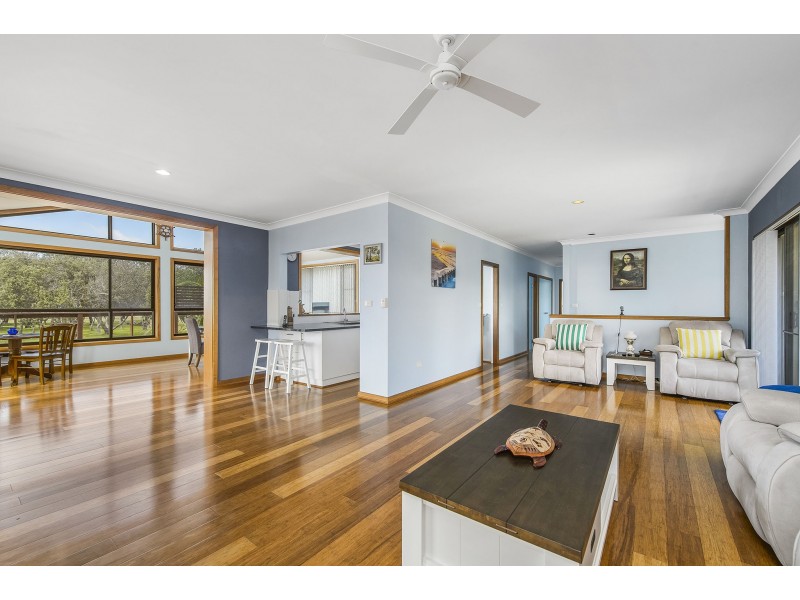 120 Camden Head Road, Dunbogan NSW 2443