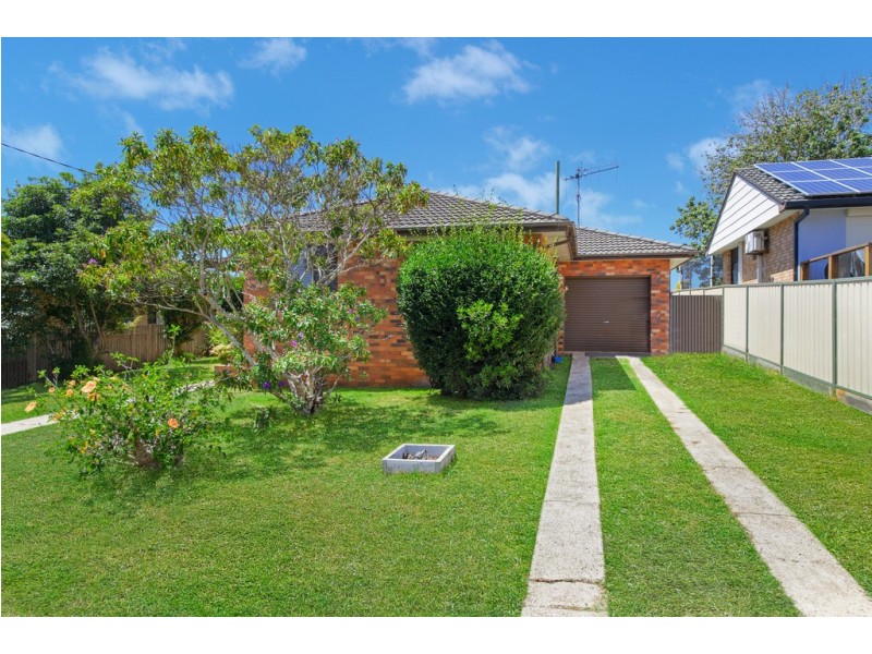 8 Clifton Drive, Port Macquarie NSW 2444