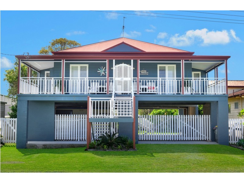 17 Castle Street, Laurieton NSW 2443