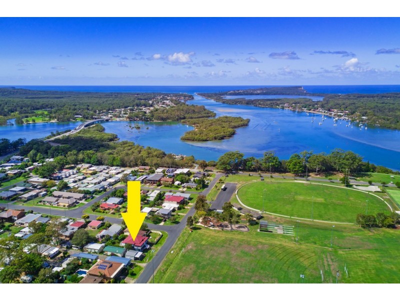 17 Castle Street, Laurieton NSW 2443