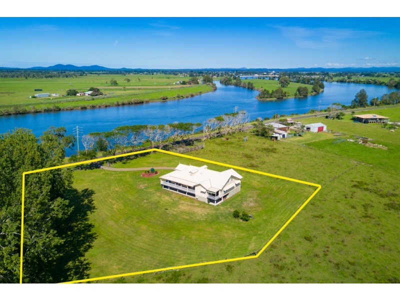 201 Summer Island Rd, Summer Island NSW 2440