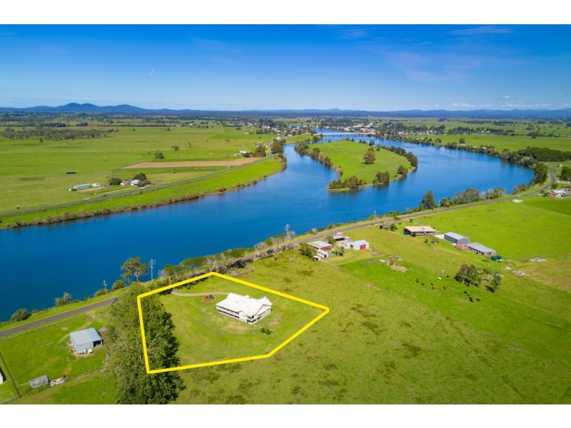 201 Summer Island Rd, Summer Island NSW 2440