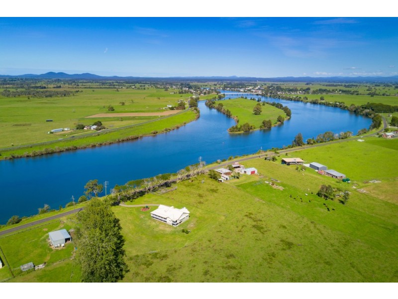 201 Summer Island Rd, Summer Island NSW 2440