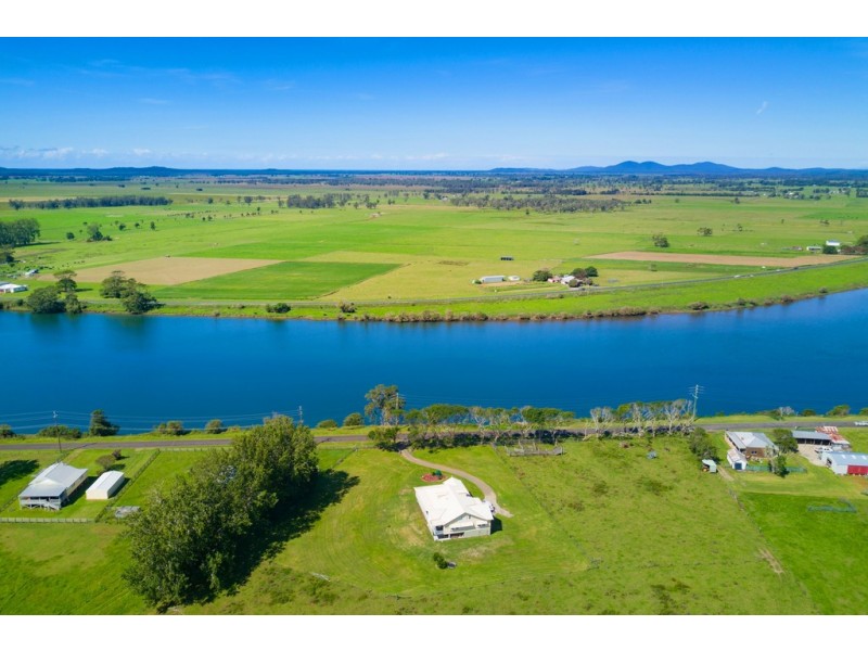 201 Summer Island Rd, Summer Island NSW 2440