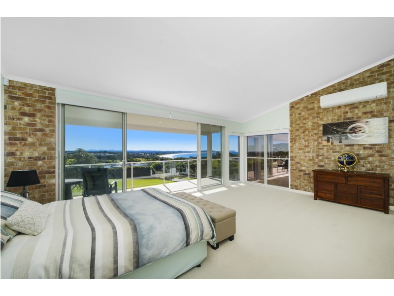 22 GLENELG CRESCENT, Red Head NSW 2430