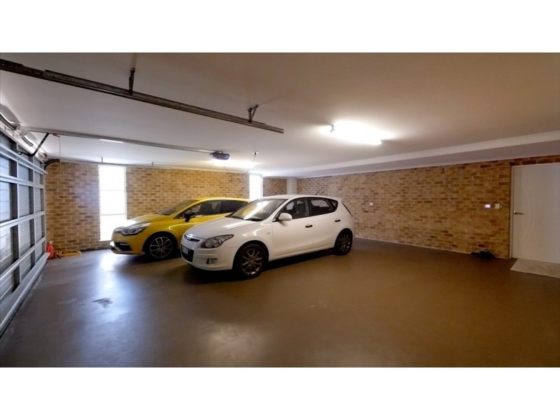 22 GLENELG CRESCENT, Red Head NSW 2430